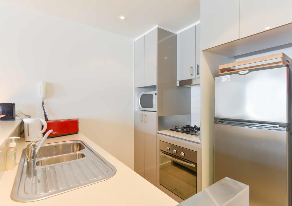 Staycentral - Spacious Seaviews Port Melbourne Room photo